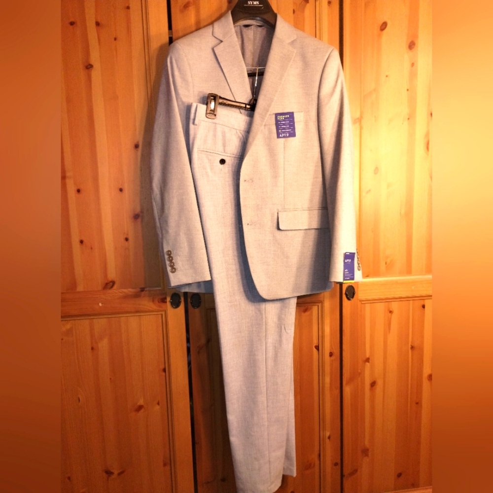 Mens Light Gray Leisure Suit